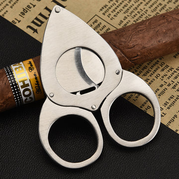 How to Properly Cut a Cigar for the Best Experience